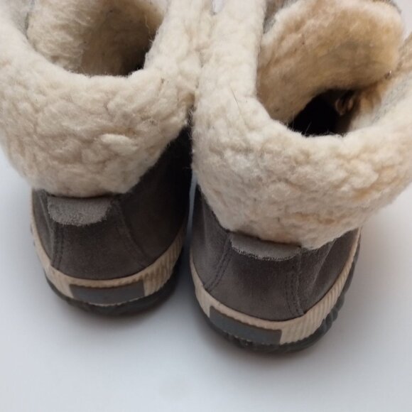 Gray Suede Sorel Boots, Waterproof, Size 6.5 - Picture 3 of 6